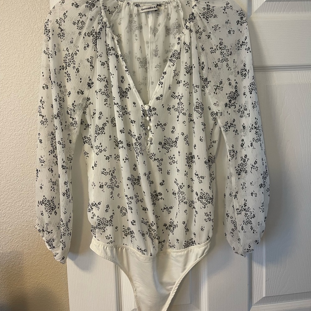 Abercrombie and Fitch jumpsuit size XS